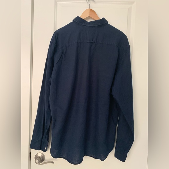 Old Navy Navy Blue Long Sleeve Collared Shirt in XL - Picture 2 of 3